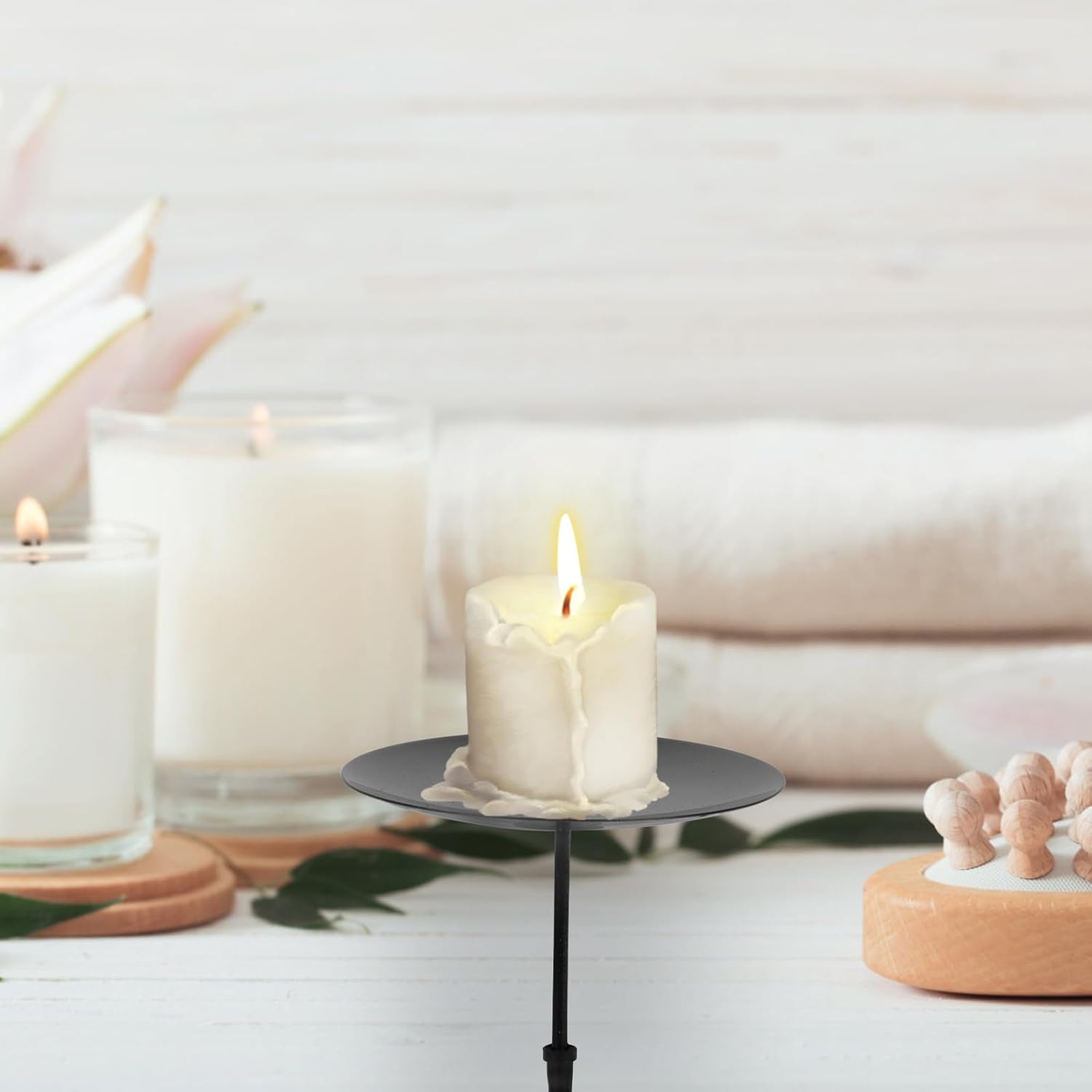 Elegant Metal Wreath Candle Holder Set - 12 Pieces for Home Festivals