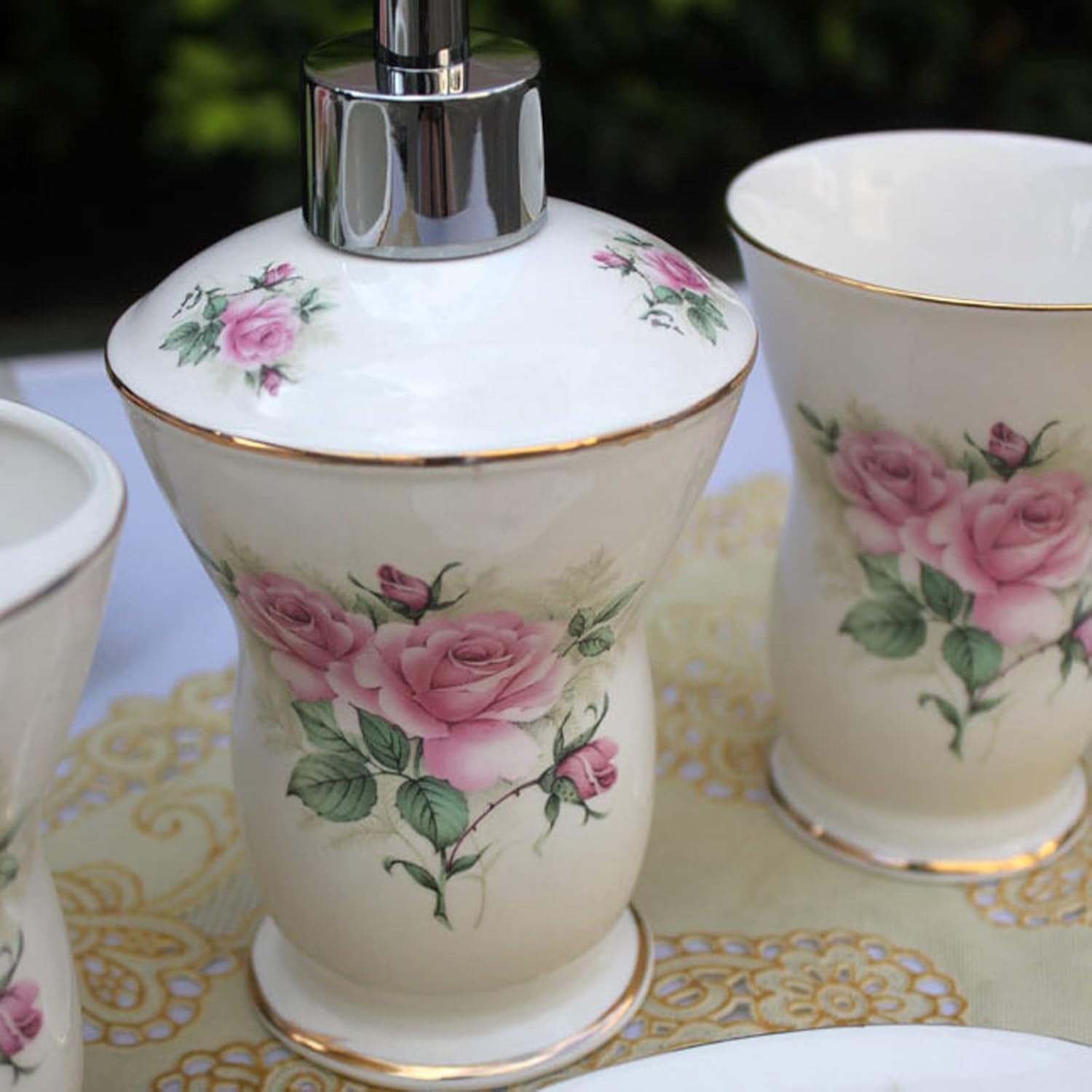 Tauzveok 5 Pcs Bathroom Accessories Set Pink