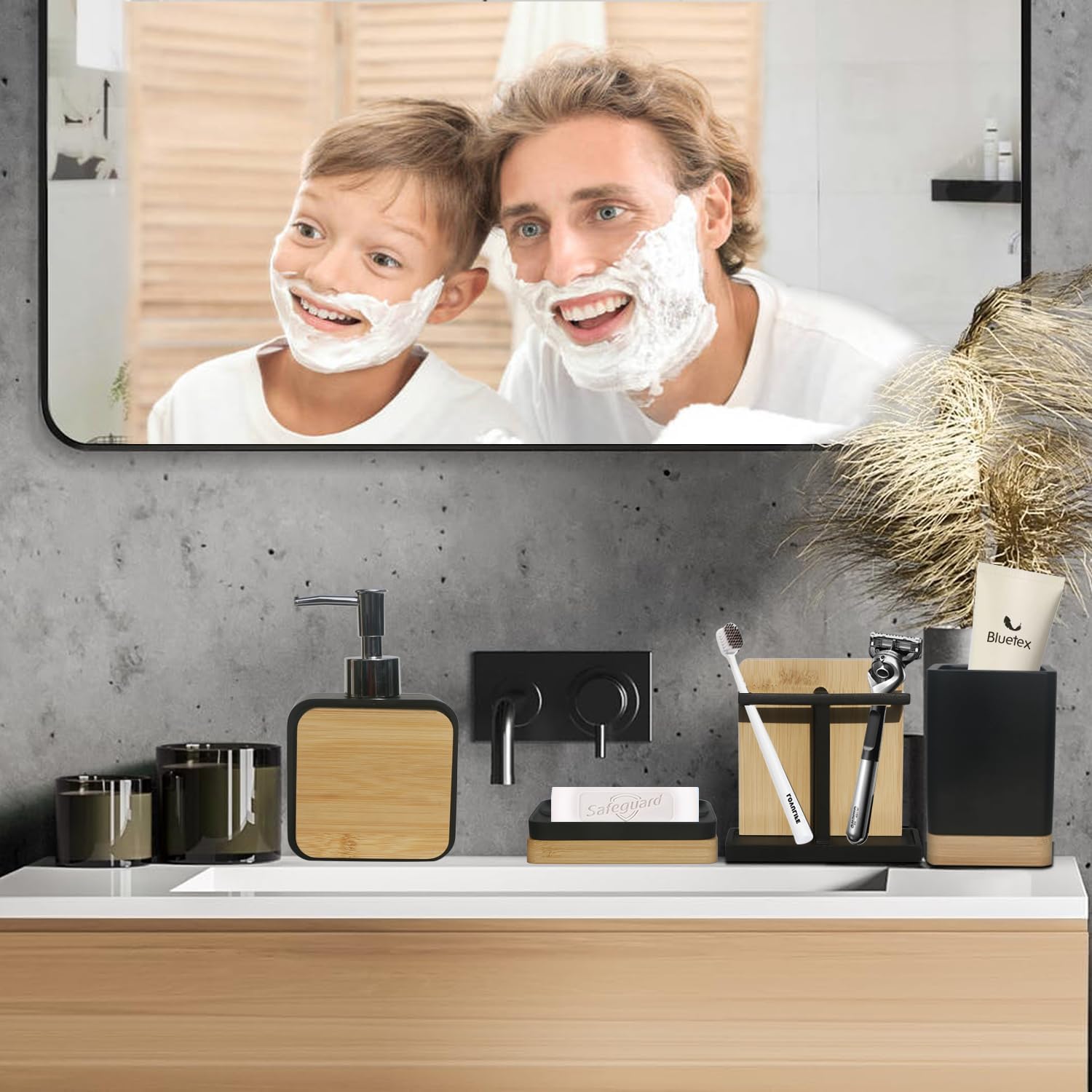 LUANT Bathroom Accessories Set Black with Bamboo