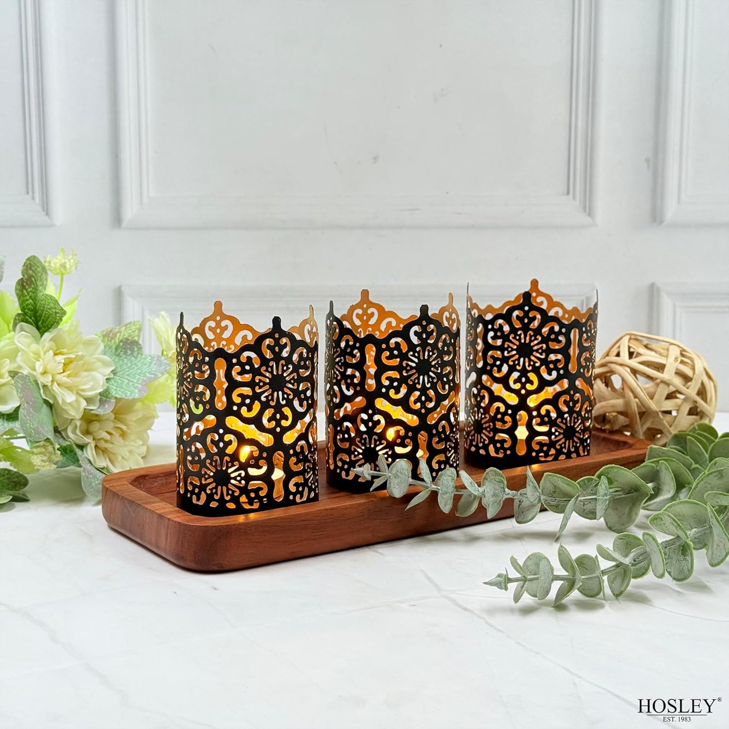 Elegant Metal Candle Holder Set