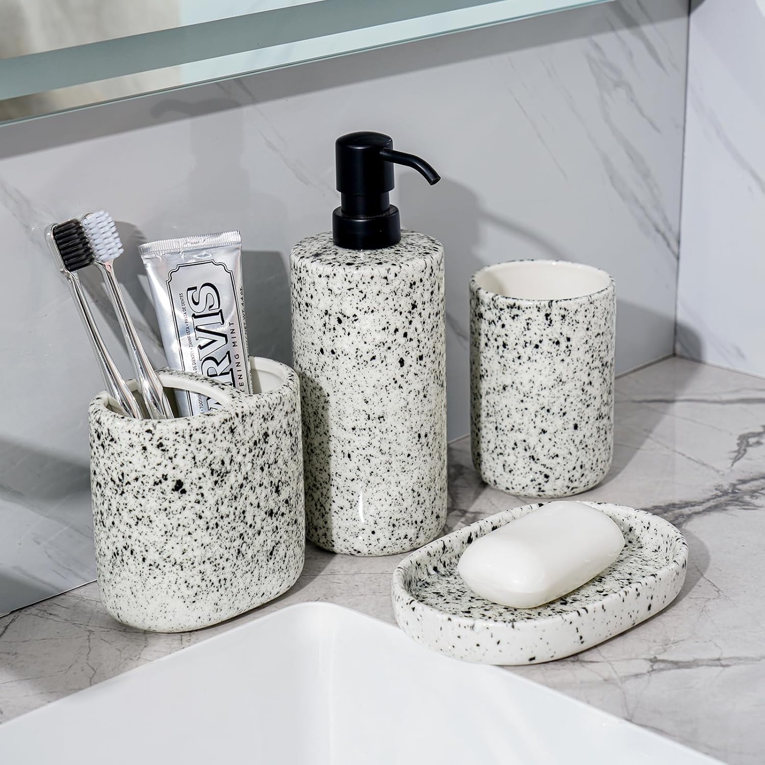 Rich Leisure Bathroom Accessory Set - 4-Piece Ink-Splattered Design